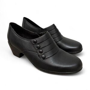 Women Clarks Bendables Black Leather Ingalls Falls Heeled Booties Shoes Size 7.5